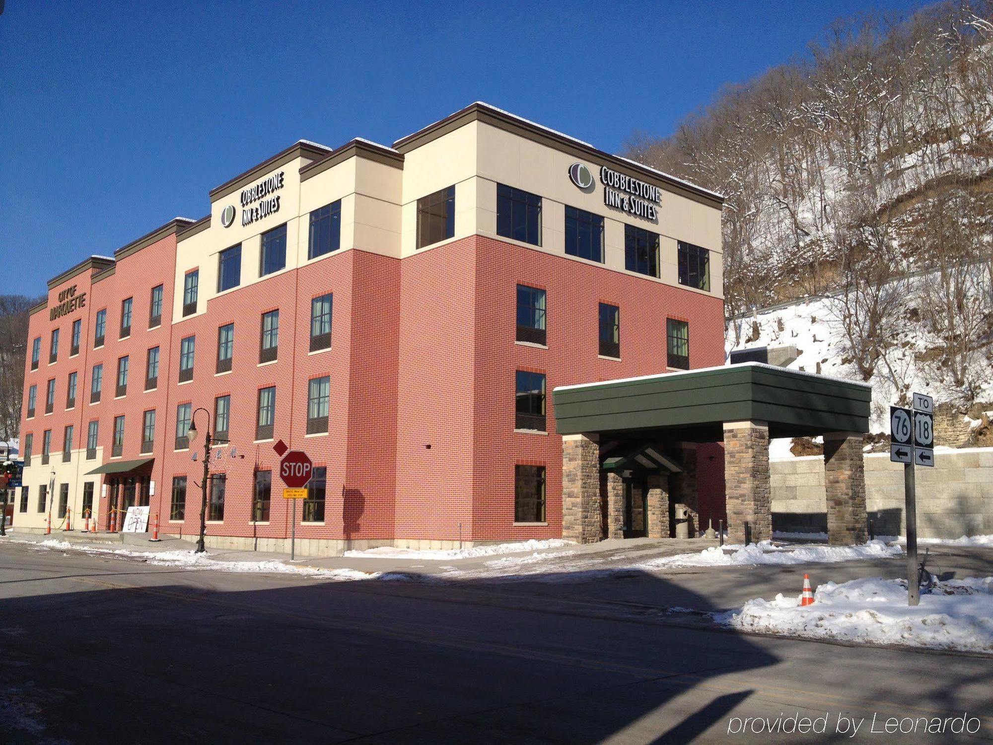 คอบเบิลสโตน โฮเต็ล แอนด์ สวีท มาร์เกต Hotel Marquette ภายนอก รูปภาพ