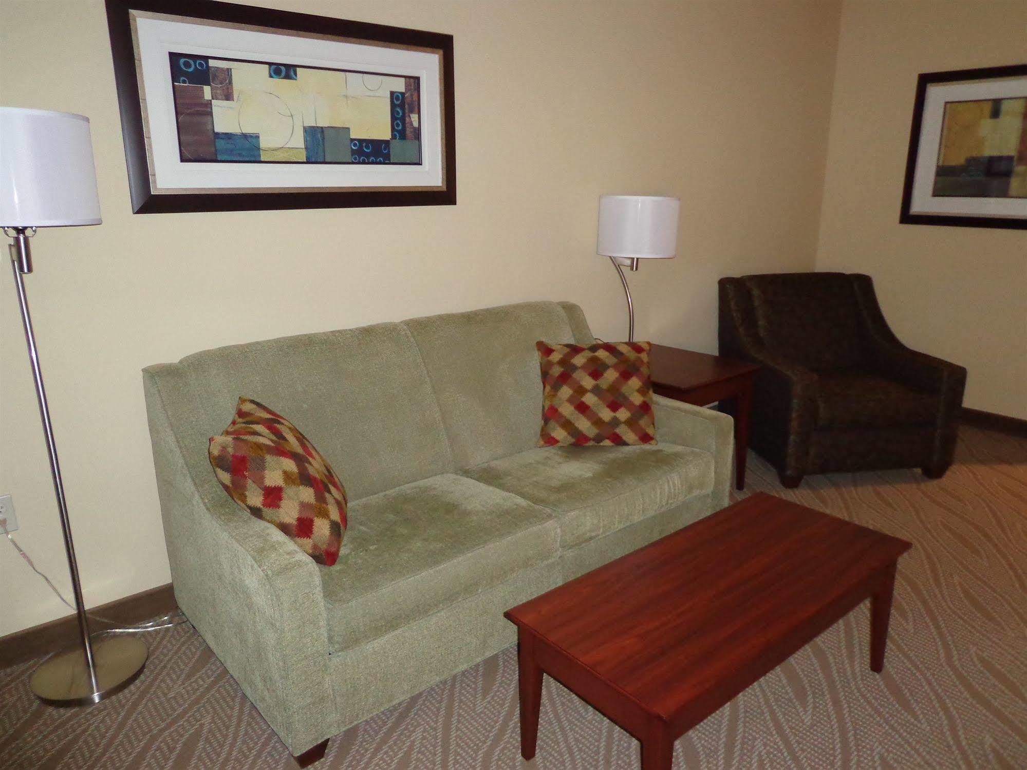 คอบเบิลสโตน โฮเต็ล แอนด์ สวีท มาร์เกต Hotel Marquette ภายนอก รูปภาพ
